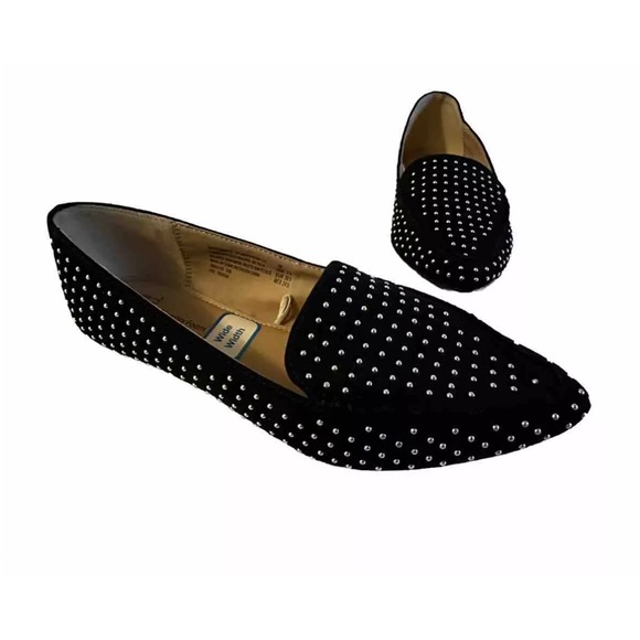 Time and Tru Womens Microsuede Studded Loafers Slip On Flats Comfy Size 7.5 Wide - Picture 5 of 10